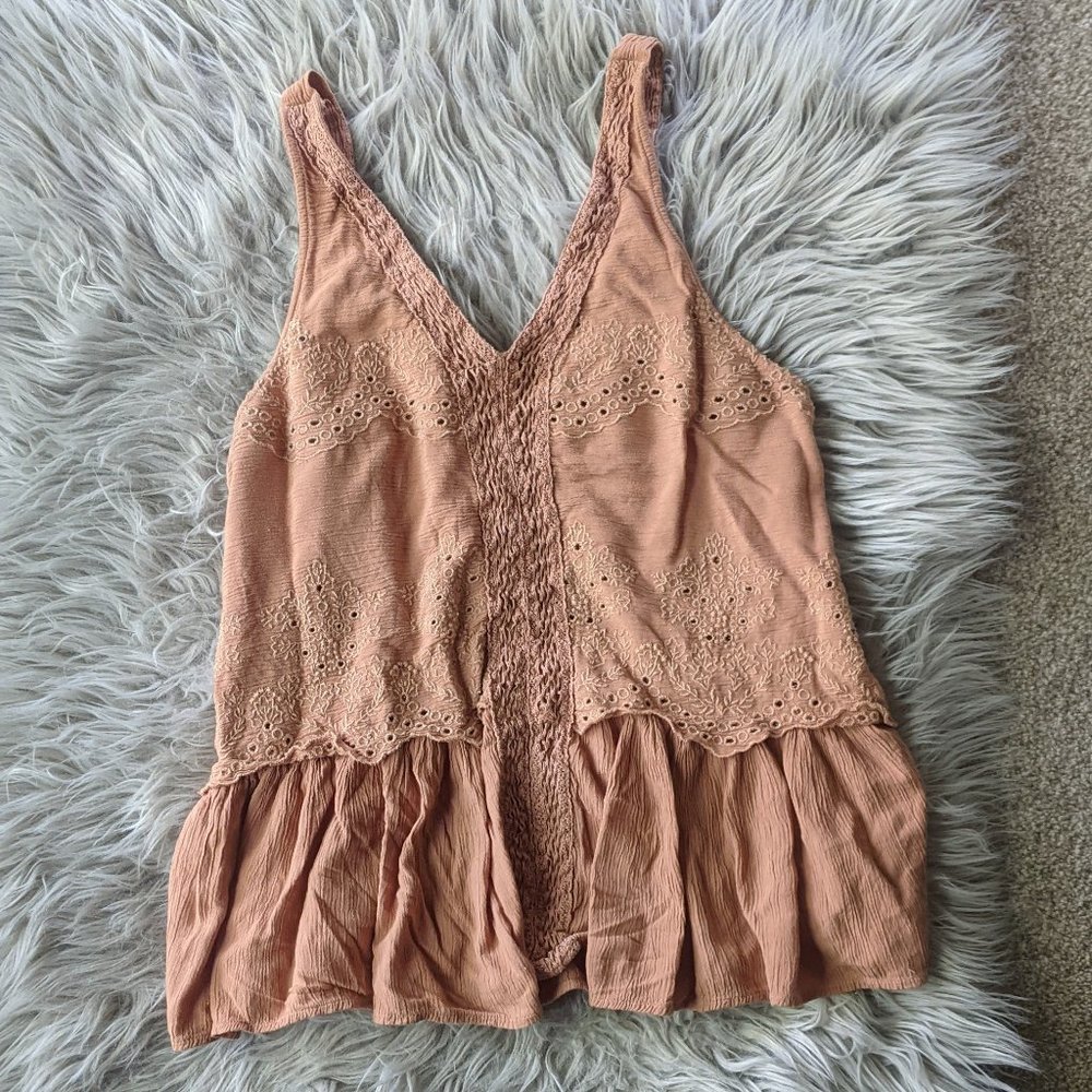 AEO Boho Drapey Peach V-neck Tank S